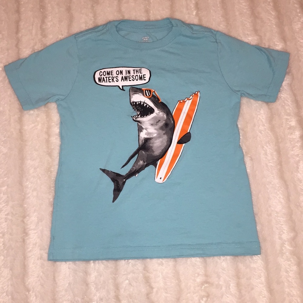 Shark surfer T-shirt